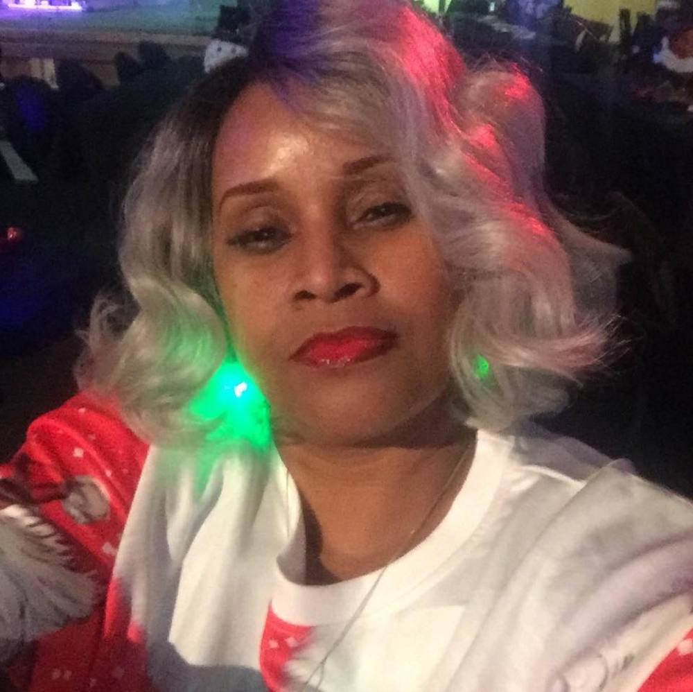 Meet your Posher, Angela